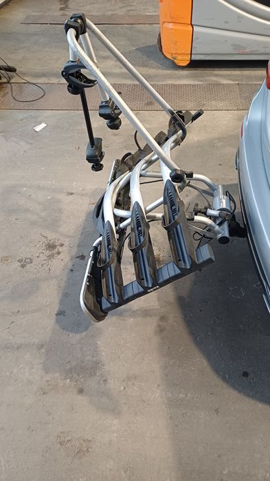 Bagażnik na 3 rowery firmy Thule