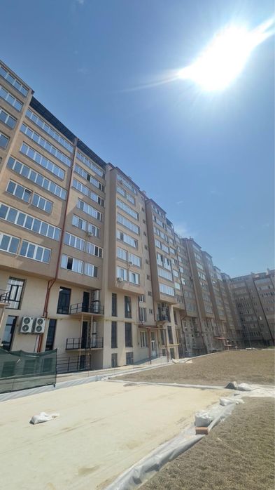 Продаєтья 2 рівневий  Пентхаус на єтапі здачі