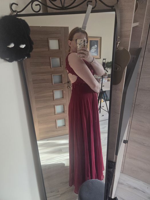 Czerwona sukienka