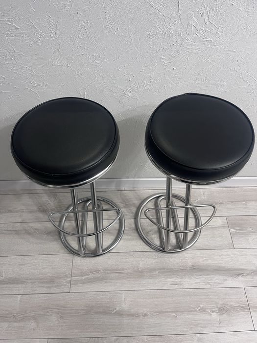 Krzesła barowe / hokery