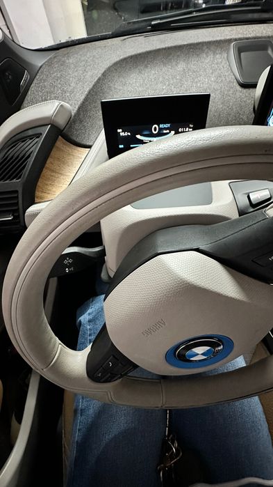 BMW i3 94h 2014 série Lodge, bateria de 2017