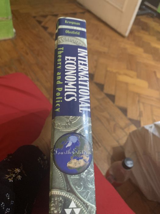 International Economics - Paul Krugman / Maurice Obstfeld
