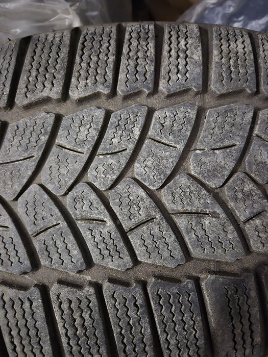 Opona zimowa Firestone