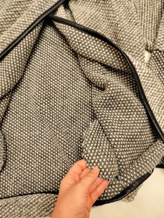 Kardigan sweter z wełną