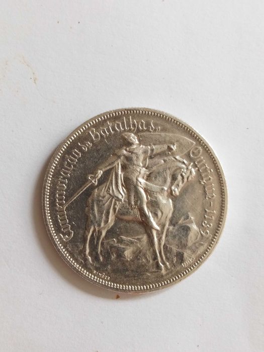Moeda 10 escudos de 1928 em prata batalha de Ourique.