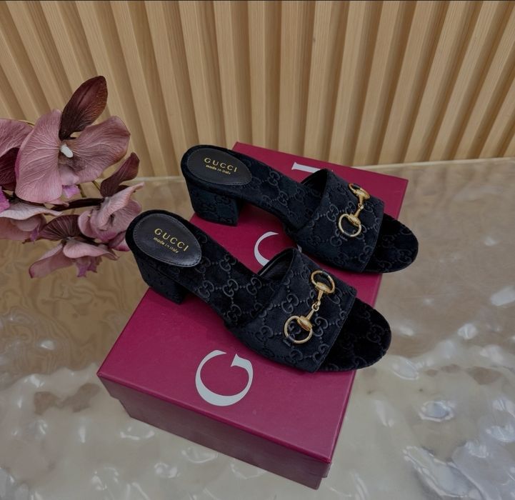 Gucci półbuty damskie na obcasie eleganckie