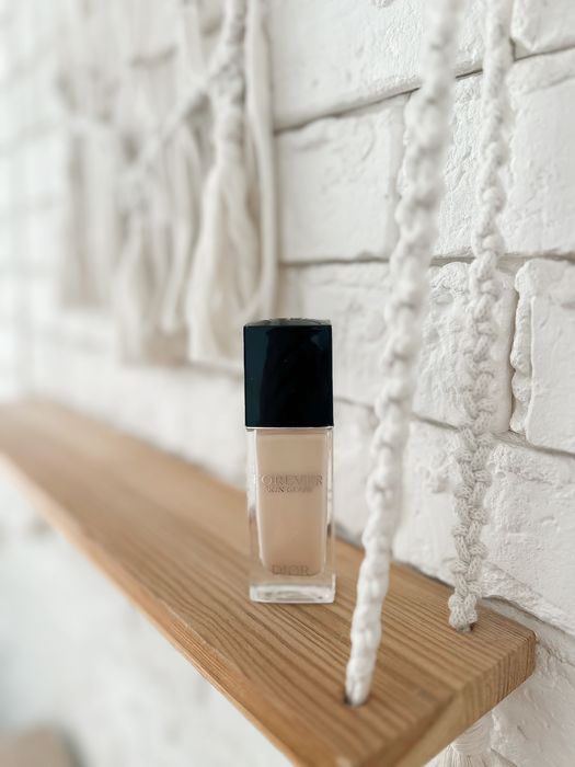 Podkład Dior Forever Skin Glow kolor 0N