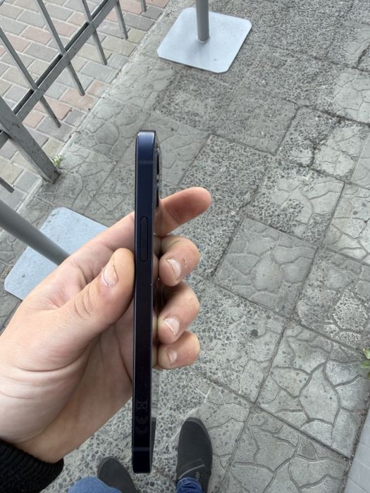 Iphone 12 64G black