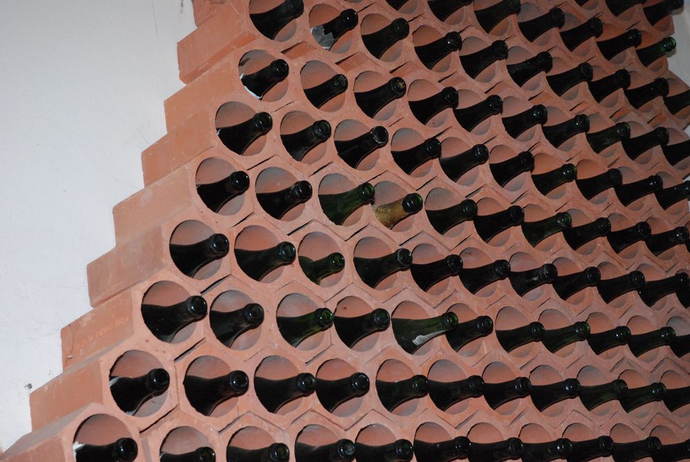 Módulos duplos de tijolo para garrafas / Garrafeira - negociável