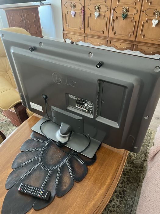 Telewizor TV LG 42LB650V - Sprawny