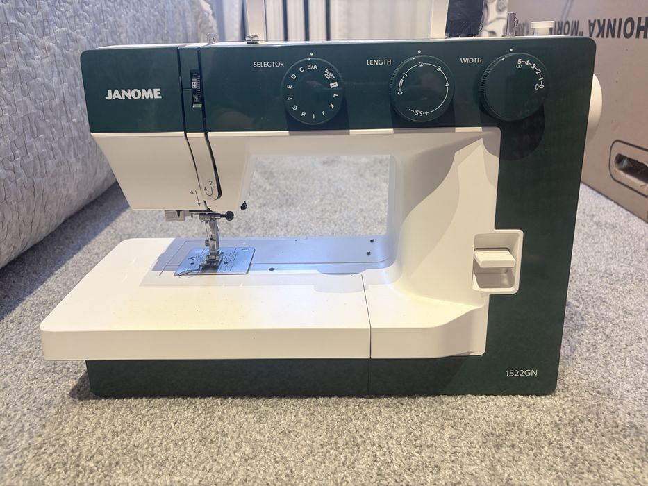 Maszyna do szycia JANOME 1522 GN