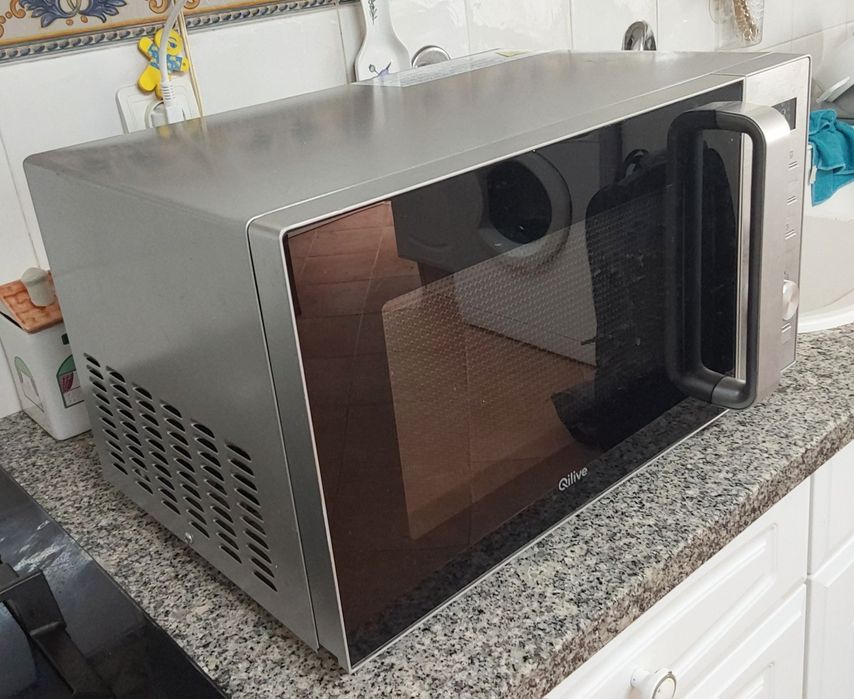 COMBINADO MICROONDAS E GRILL. Casa,Trabalho,Garagem,Campismo,Quarto.