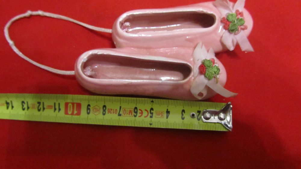 Фарфоровые туфельки,балетки и туфельки для ювелирки.