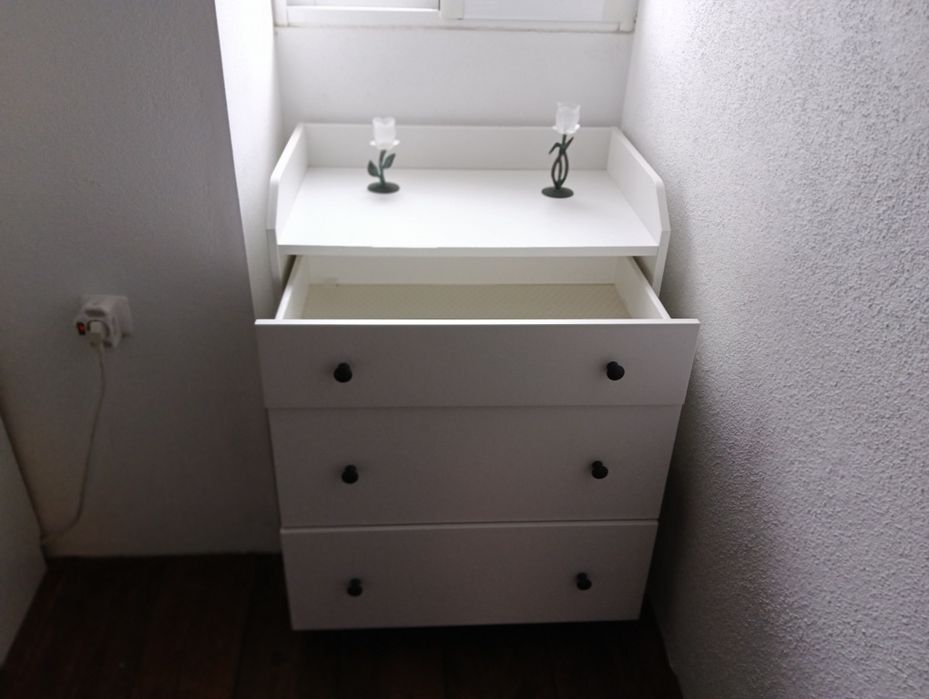 Cômoda ikea Hauga