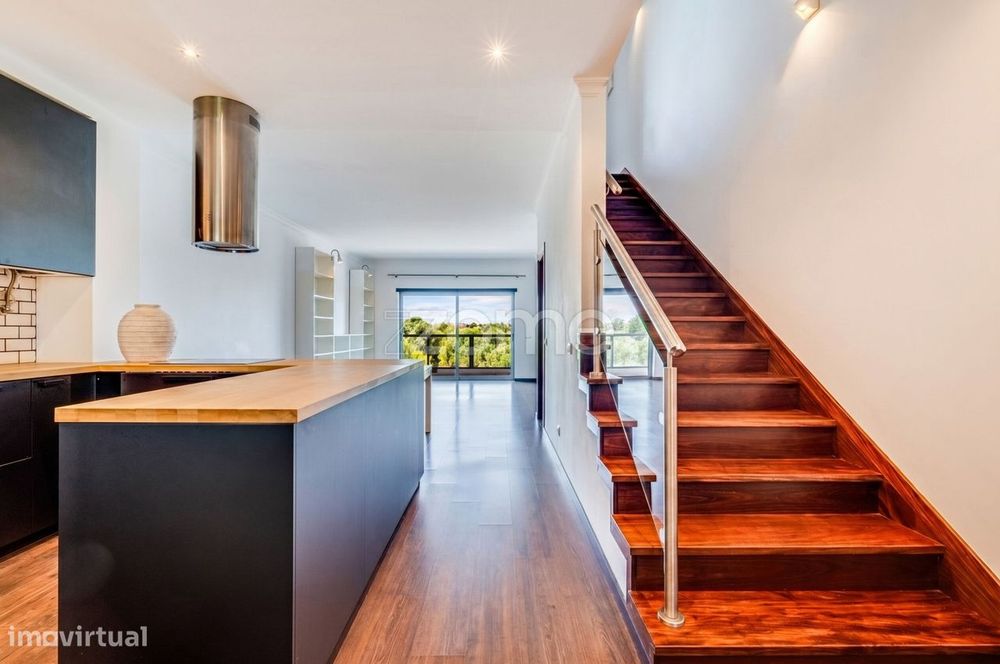 Apartamento T2 Duplex em Portimão