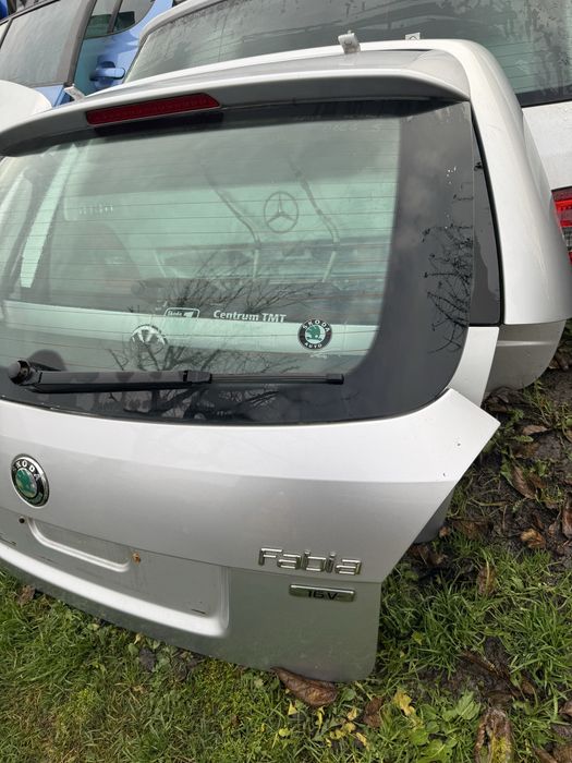 Кришка багажника Skoda Fabia 2