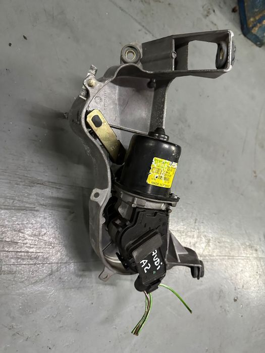 Motor das escovas limpa vidros Audi A2