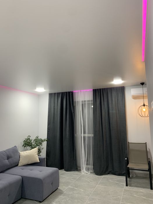 Натяжні стелі, натяжные потолки