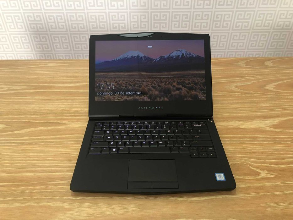 Alienware 13 R3 Gtx1060, OLED Touchscreen.64751884225153121