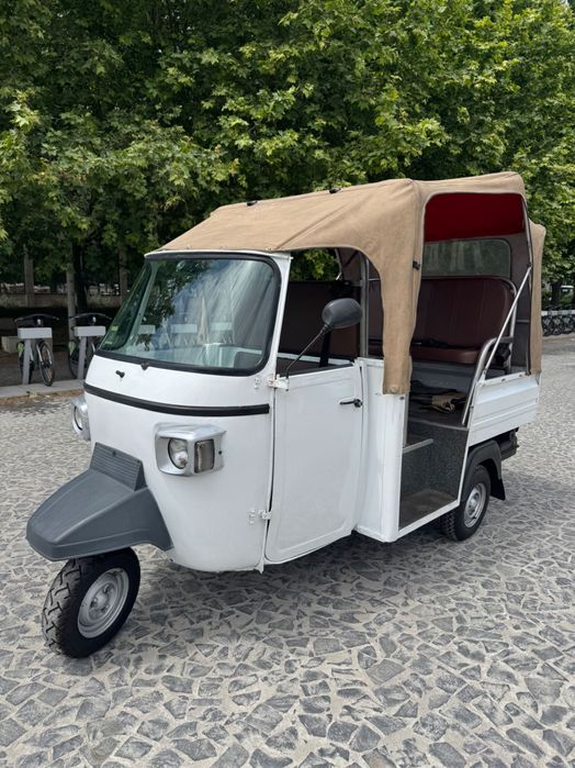 Tuk Tuk Piaggio 400 (7 lugares)