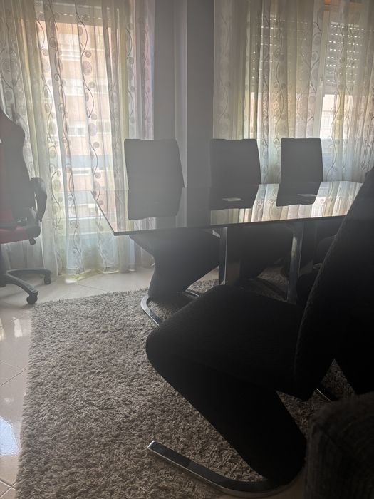 Sala de jantar completa ou em separado