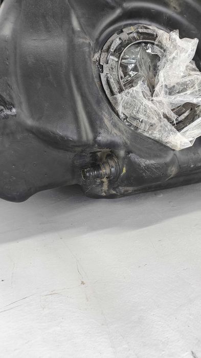 Deposito de Combustível Original BMW Serie 5/6 (F10/F11/F12/F13) 7225.002