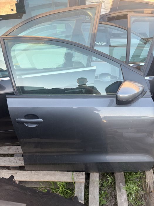 Polo 6r drzwi prawy tył prawy przód