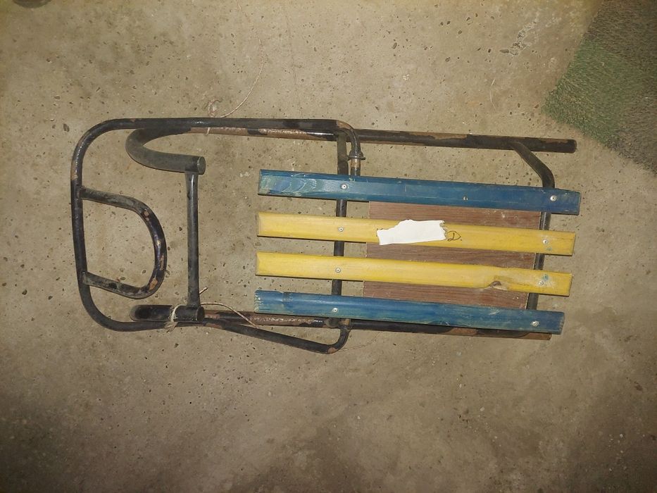 Санкі дитччі б/в.