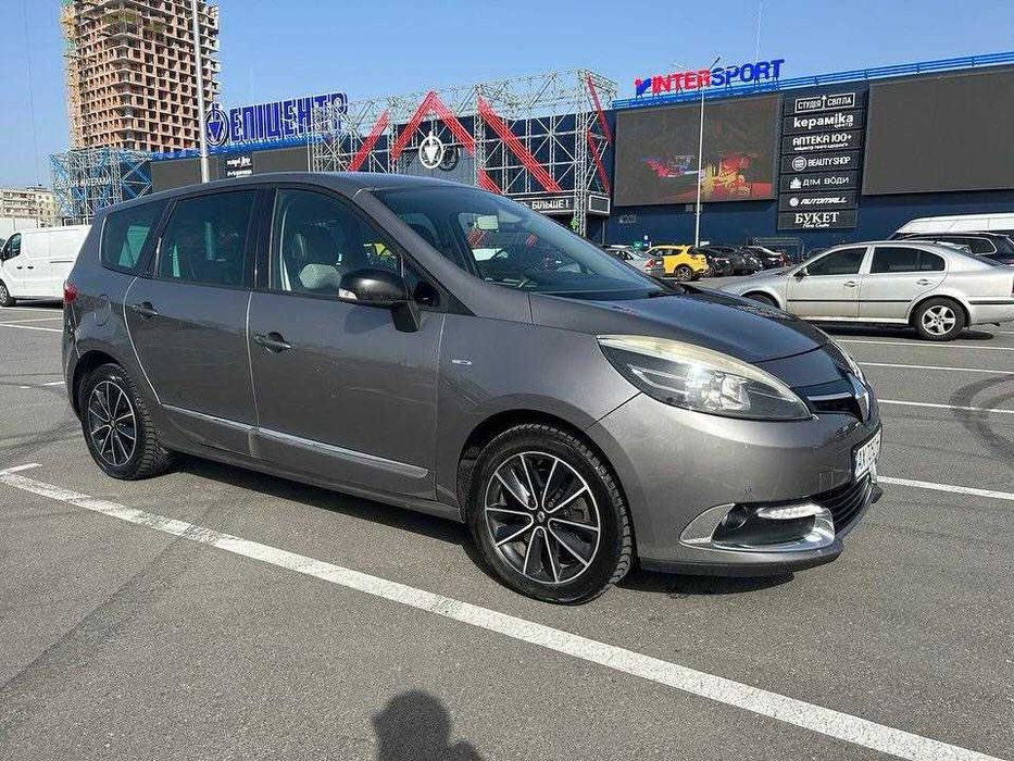 Продам автомобіль