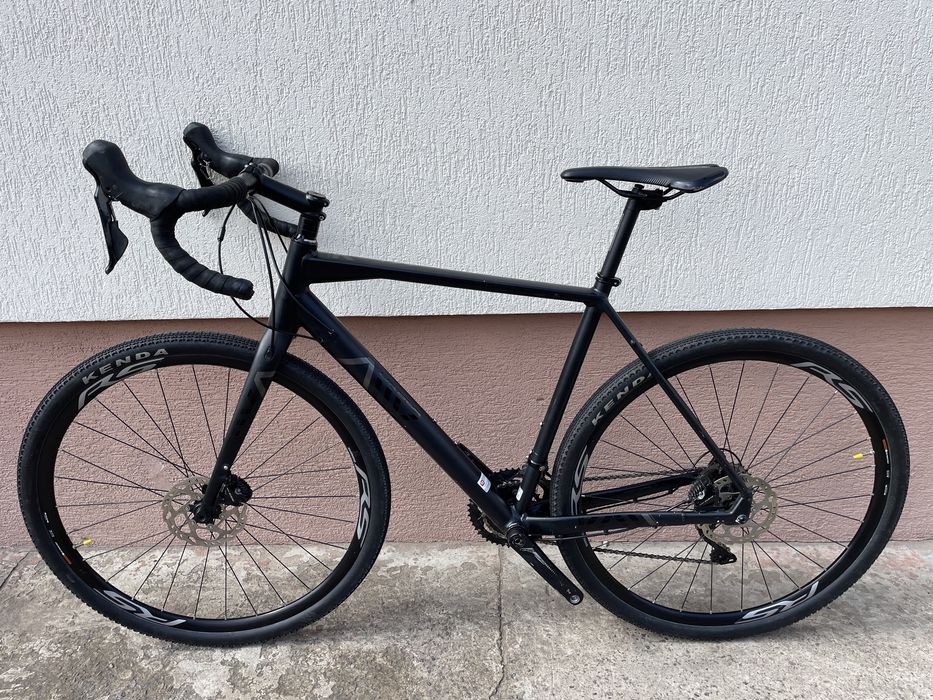 Gravel Orbea Terra, Shimano 105, hydraulika