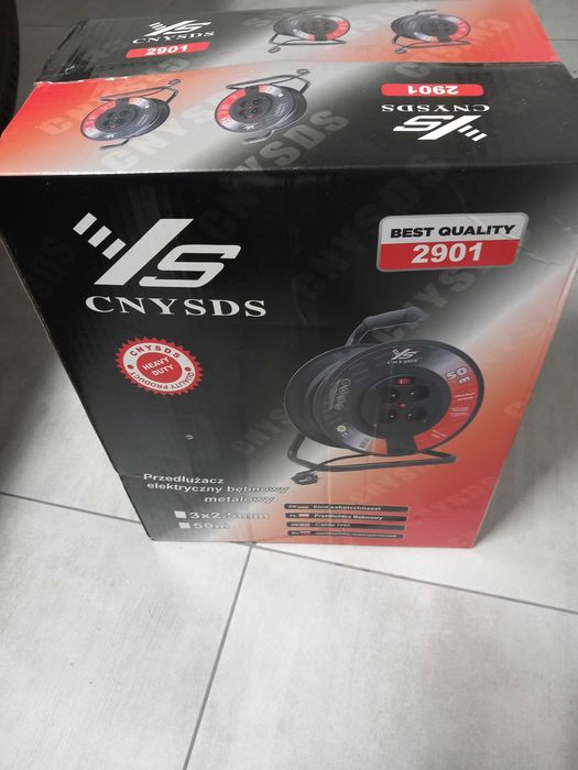 Przedłużacz budowlany na bębnie 50 metrów