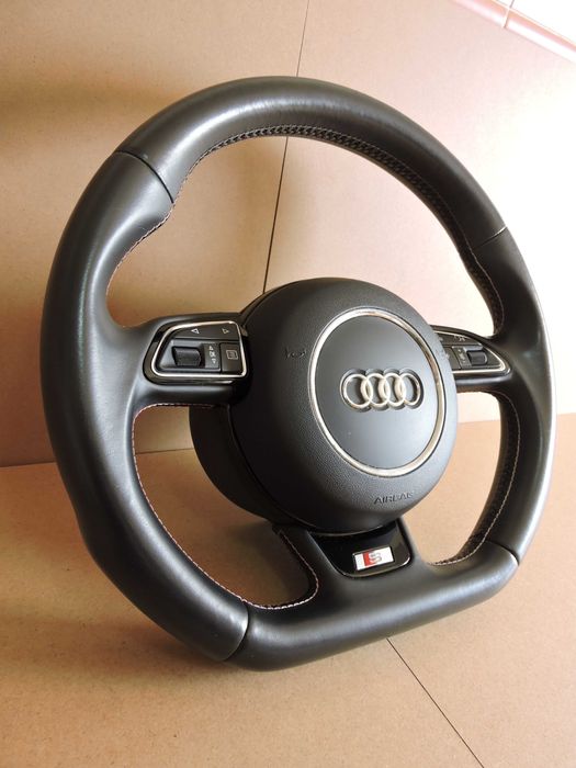 Volante Audi  S3