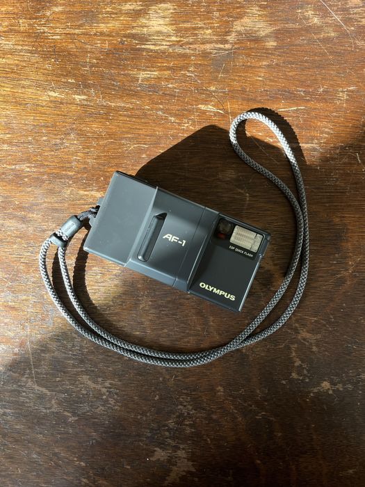 Olympus AF-1 Point and shoot film camera