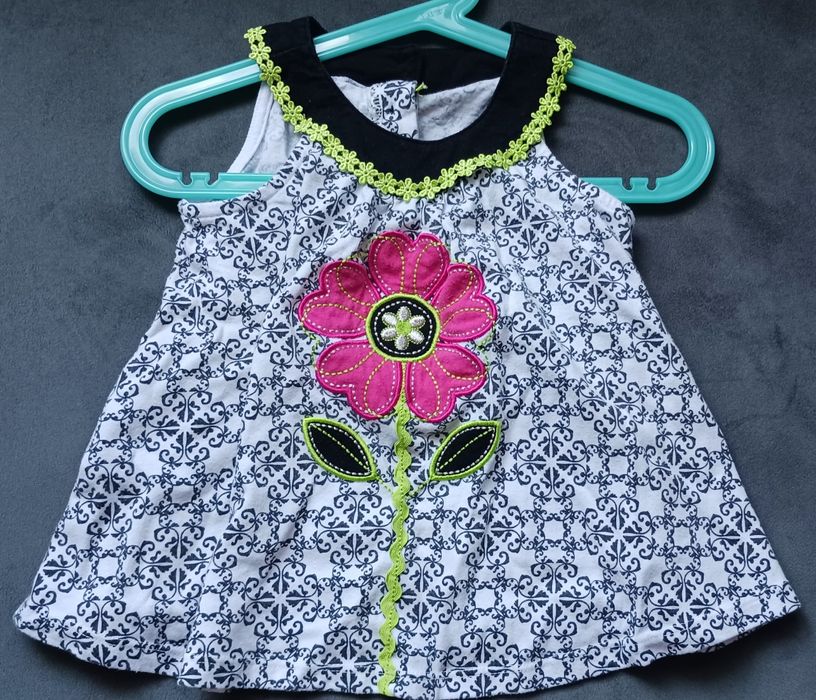 Bluzeczka z haftem na 24M