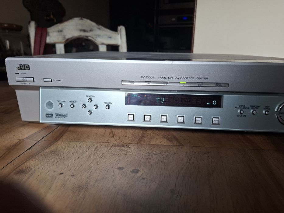 Sprzedam amplituner JVC -RX-E 100 R