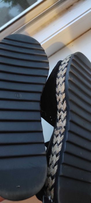 Дитячі босоніжки на дівчинку