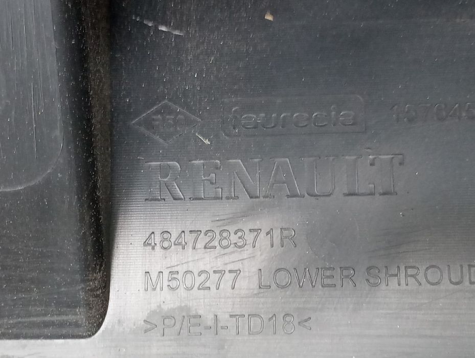 Capa de coluna de direção - RENAULT MEGANE IV três volumes | 16 -