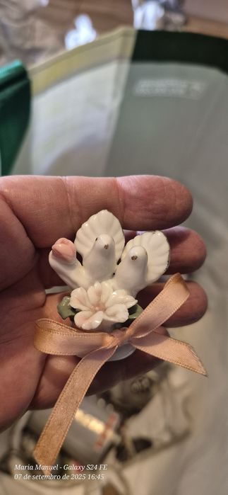Miniaturas e garrafinha para bebida