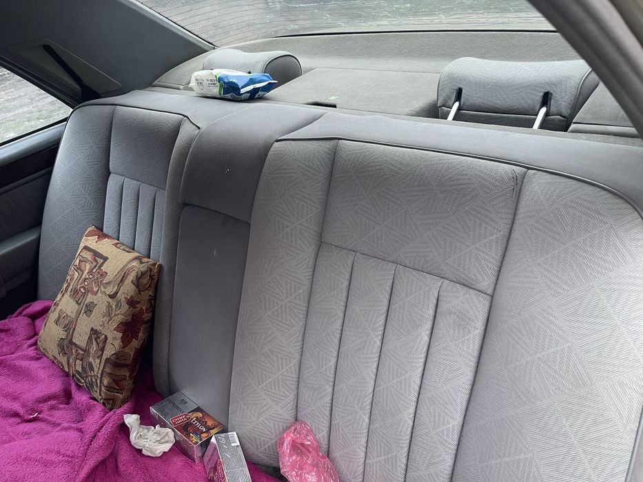 Продам мерс в хорошем состоянии