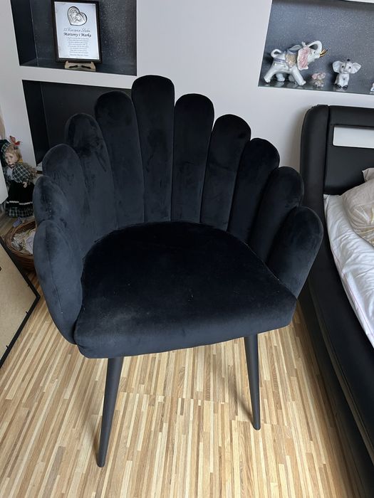 Fotel wypoczynkowy do salonu czarny