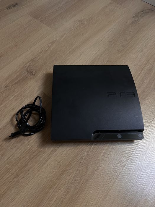 PS3 Slim Desbloqueada + Jogos