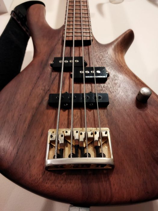 Gitara basowa bass GMR Bassforce 4