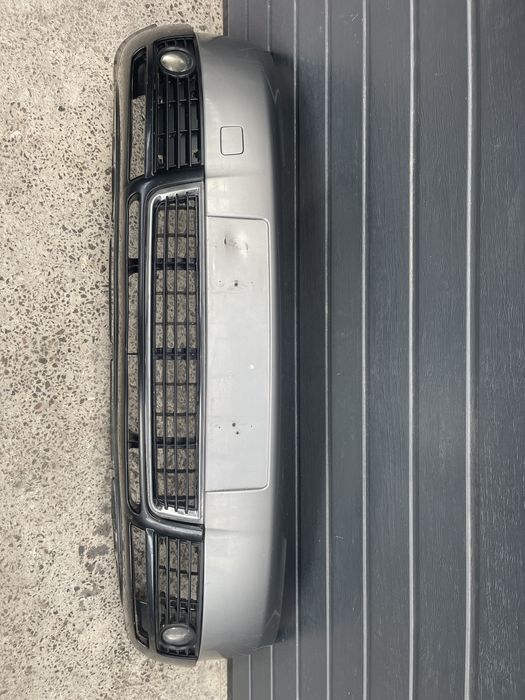 Бампер передній Audi A4 B6 ауді а4 б6