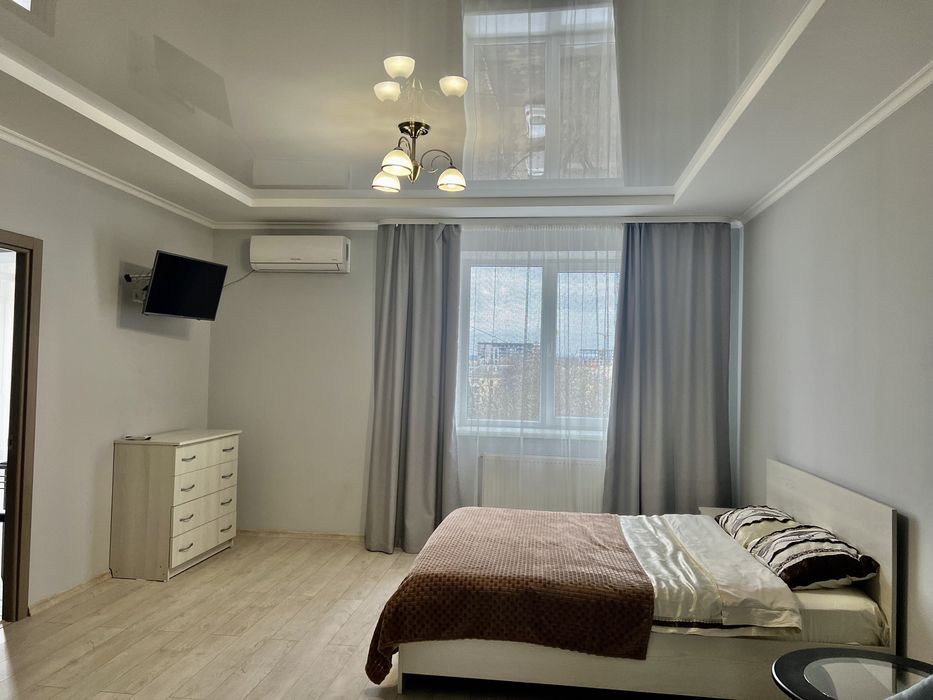 Вільно! Подобово оренда квартирі в центрі вул. Бельверська ,35