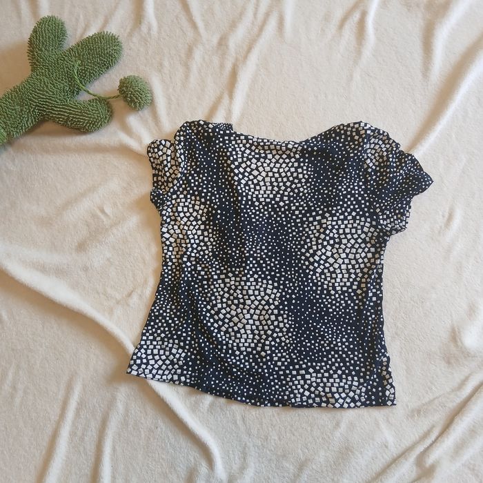 Stylowa bluzka z ozdobnymi koralikami | Awatex | Rozmiar 44