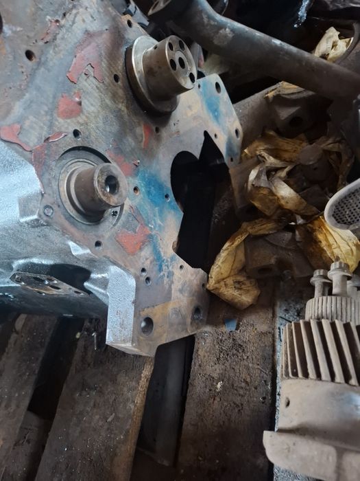 Silnik perkins AA 1004 AB części blok głowica wał podstawa alternator