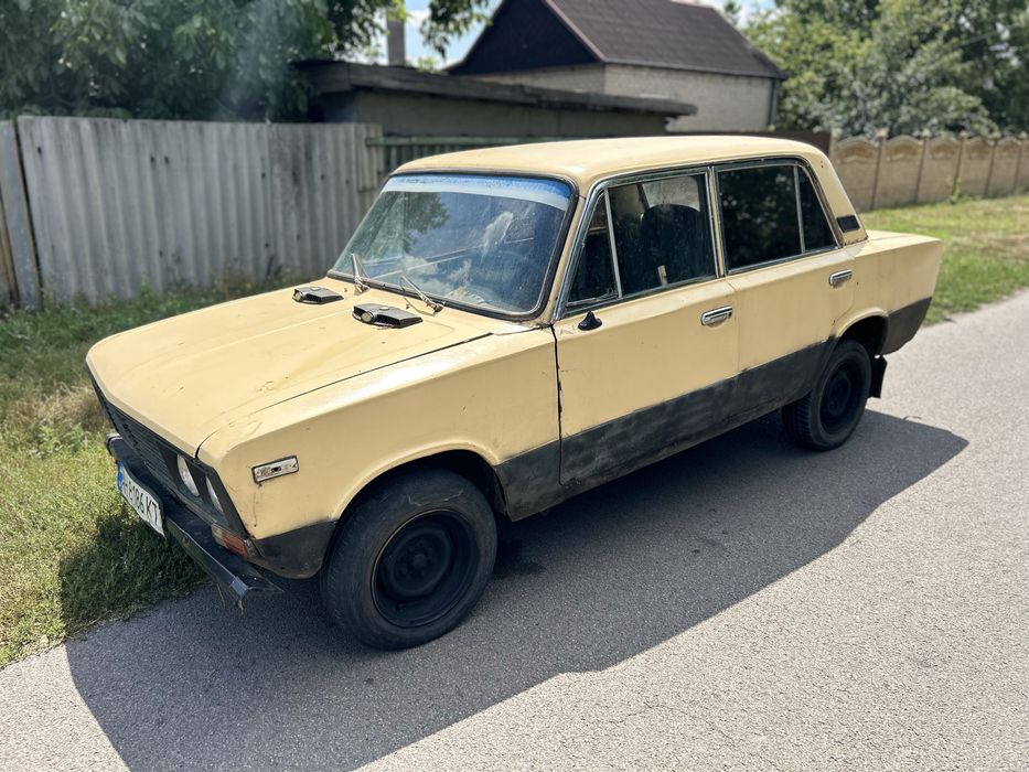 Продам боевого корча