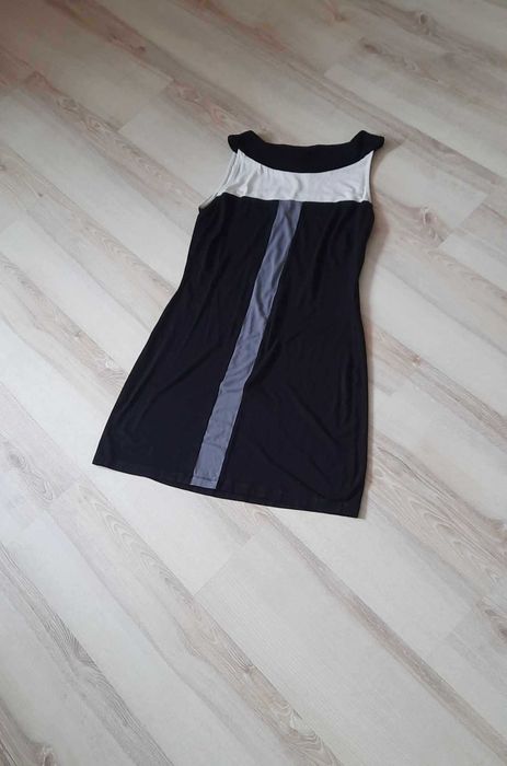 Sukienka rozmiar M