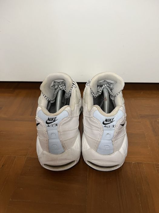 AIR MAX95  brancas e pretas