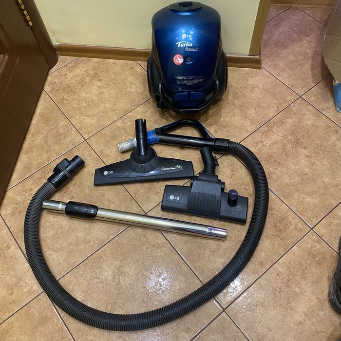 Гарний пилосос LG